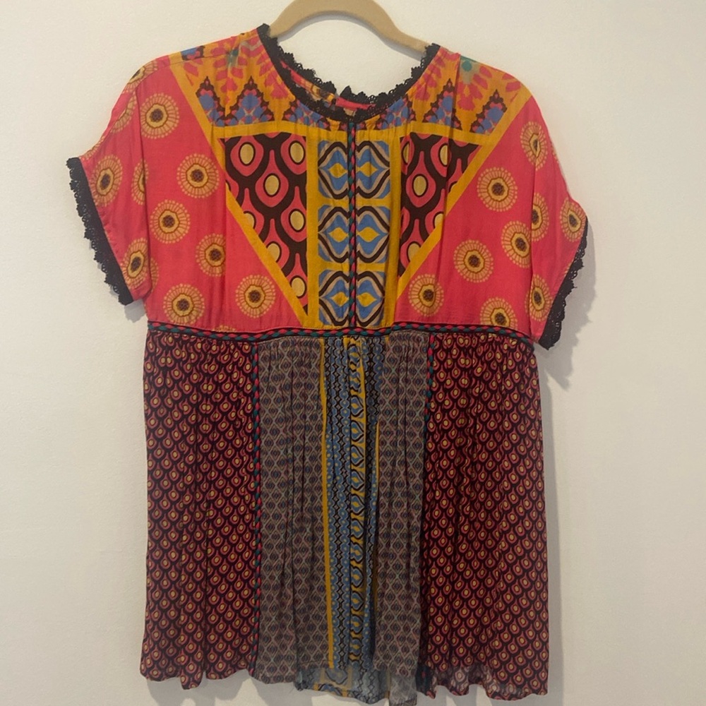 Conditions Apply Short-Sleeve Tunic Blouse